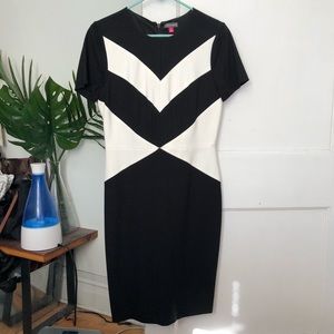 Vince Camuto geometric T-shirt dress